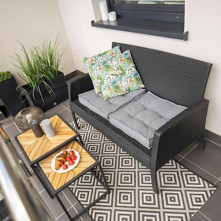 Apartament Laurowa Apartment Tyczyn Exterior foto